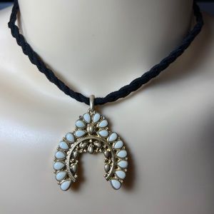 Cute Blue Gold Pendant Choker Necklace